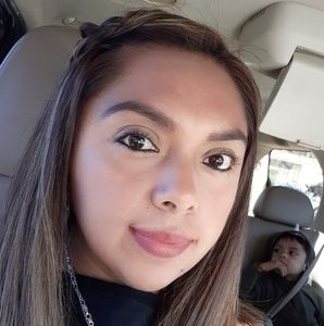 Meet your Posher, Iris